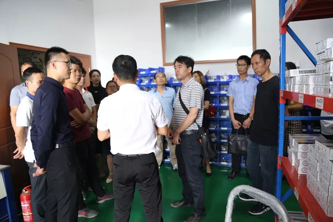 范会长带领大家了解香蕉APP下载视频.webp