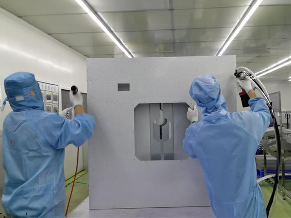 埃马克机械员工使用香蕉APP下载视频气动工具