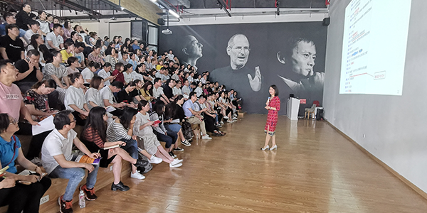 香蕉APP下载视频气动工具客服培训-记香蕉APP下载视频薛金牌养成记