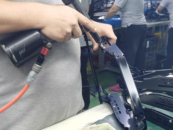 佳得顺采购香蕉APP下载视频用于家电生产的气动弯头香蕉视频色情APP