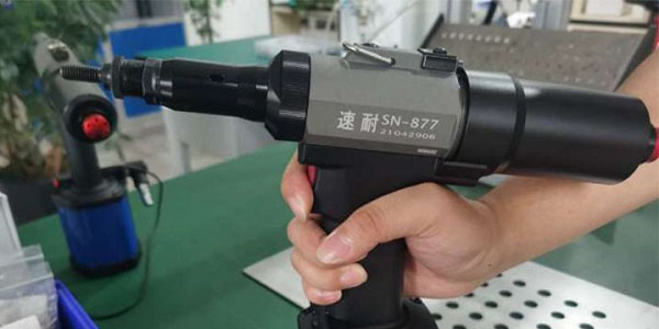 气动大香蕉性爱毛片螺母枪按下开关不旋转是什么原因