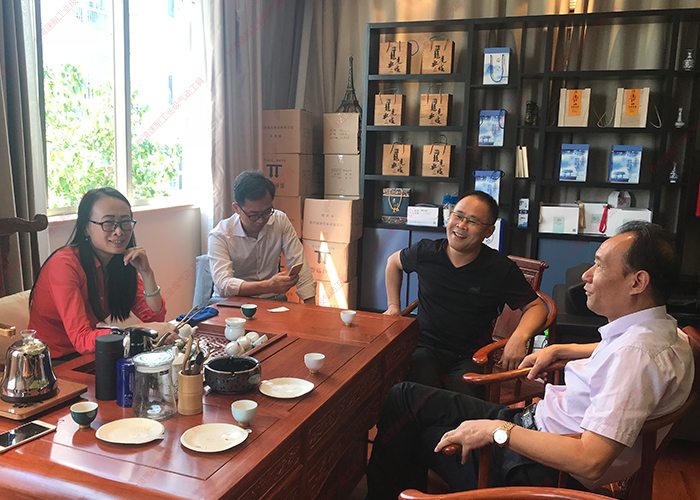 台湾香蕉APP下载视频现场交流座谈会2