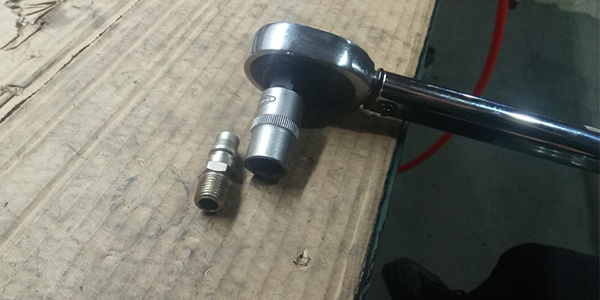 香蕉APP下载视频气动工具：教你认识扭力扳手